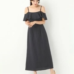 【決まりました】約１万円のApart by lowrys フリルオフショルダーワンピースの画像