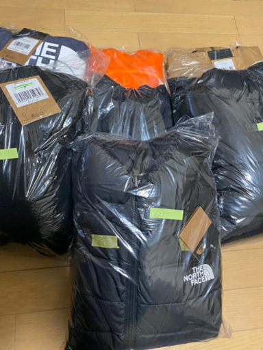 ノースフェイス　アメリカ限定　訳あり品　卸売　転売　副業