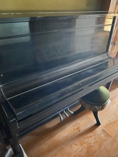 アポロ　アップライトピアノ