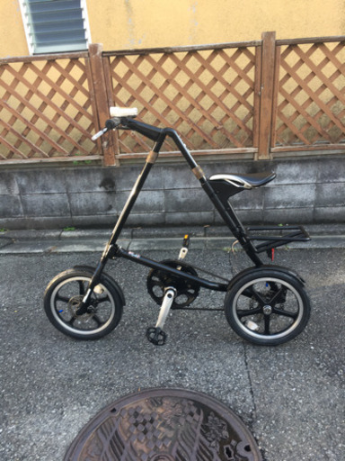 美品三角形自転車