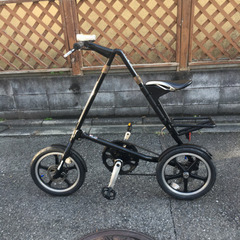 美品三角形自転車