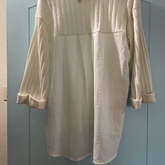 切り替えニットの画像