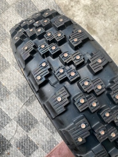 旭川 フルピン スパイクタイヤ 155/65/R13 軽サイズ