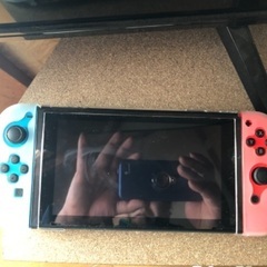 任天堂　スイッチ　本体　使用1年未満　超美品の画像