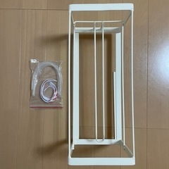 未使用　ベルメゾン　片手で切れる吊り戸棚下キッチンペーパーホルダーの画像