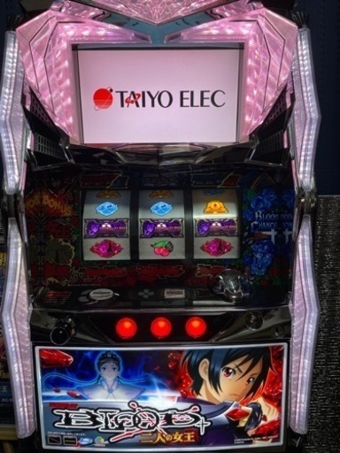 パチスロBLOOD +二人の女王　★超美台！★