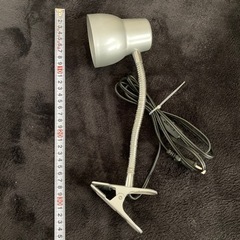 ライト　差し上げます。