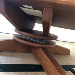 【おすすめ】天然木の回転チェアの画像