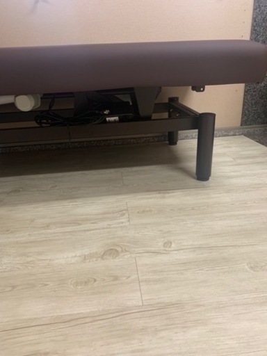 エステ・整体 施術用電動ベッド
