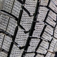 冬 ソリオ タフト 2019年【~95％富山 手渡しもOK】美品 4本 165/65R15 日本製 ダンロップ 中古 スタッドレス シボレー クルーズ バンディットの画像