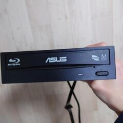 ASUS高機能型Blu-RayコンボドライブBC-12D2HTの画像