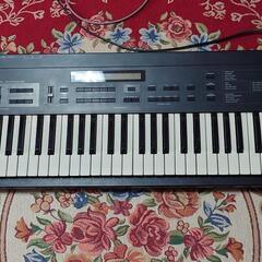 KORG コルグ シンセサイザー DS-8 鍵盤楽器 