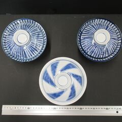 丼ぶり 3個の画像