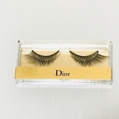 Dior クリスチャンディオール ディオール 002 ゴールドクリスタル ＜つけまつげ＞の画像