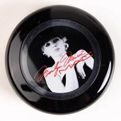 MAC アイシャドウ★マリリン・モンローモデル★ショウガールの画像