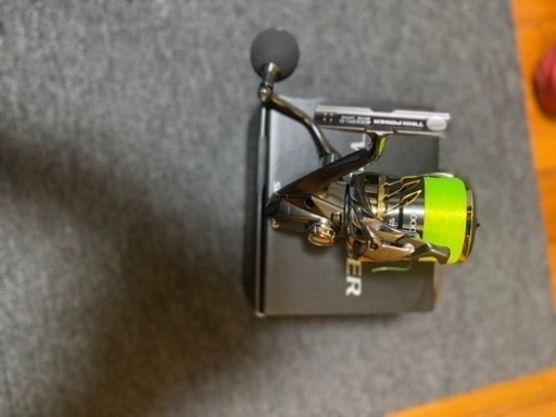 シマノ　現行ツインパワー 4000PG