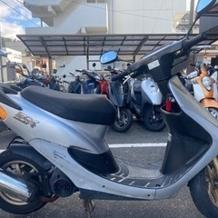 爆速‼️加速抜群‼️ライブディオZX 金フォーク、ホイール　【配送可能】の画像