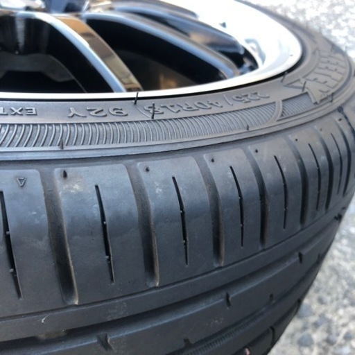 エスカーダ　18インチ　7.5j pcd114.3