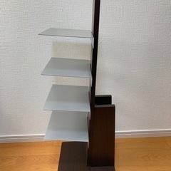 スタイリッシュ マガジンタワーの画像