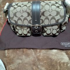 コーチのショルダーバックの画像