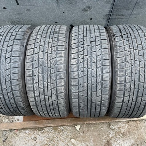 極上タイヤ　YOKOHAMA IG50 235/45R18 スタッドレス  タイヤ　2013年製