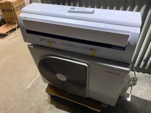 お薦め品‼️激安‼️東芝ルームエアコン 2.8kW 10畳用 2019年