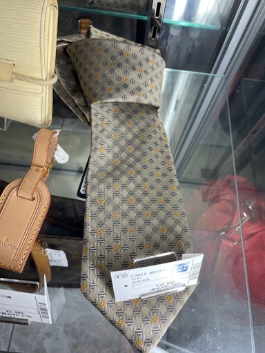 LOUIS VUITTON ネクタイ　未使用品