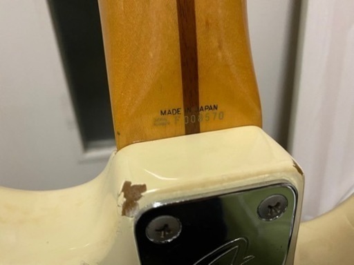fender  Japan エレキギター(レフティ)