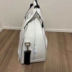 [N様にてご成約]ニューバランスのゴルフ用ボストンバッグの画像