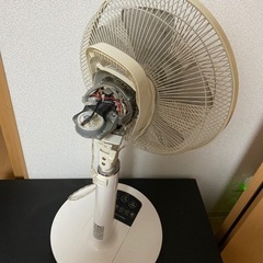 HITACHI 扇風機の画像
