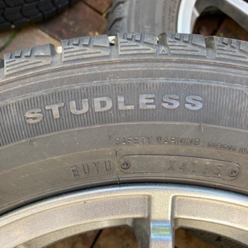DUNLOP スタッドレスタイヤ 175/65R15 840＋ホイール