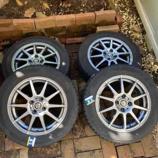 DUNLOP スタッドレスタイヤ 175/65R15 840＋ホイール