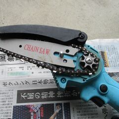 ミニチェーンソー　４インチ　（中古品）手渡しのみの画像