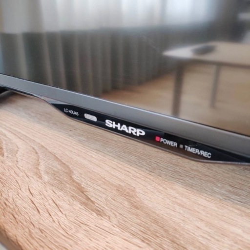 SHARP  テレビ　AQUOS  LC-40U45  40V型