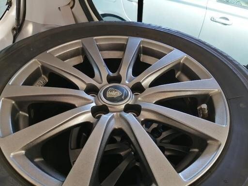 スタッドレス付きアルミホイール