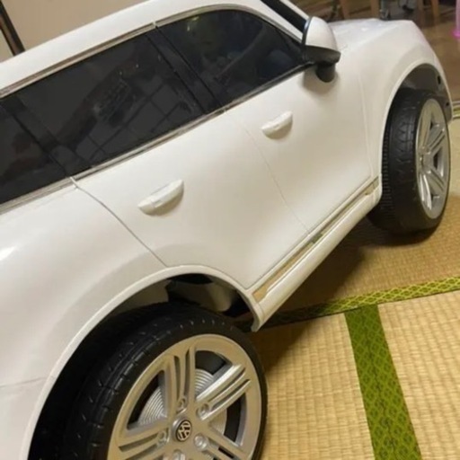 電動自動車　フォルクスワーゲン　美品