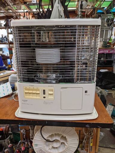 トヨトミ 自然通気形開放式石油ストーブ　RCA-206