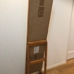 キャスター付き　スタンドミラー（たぶん無印良品）の画像
