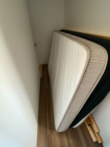 最終値下げ9,800円！　セミダブル　すのこベッド + セミダブルマットレス(Nスリープ プレミアムP1-CR)