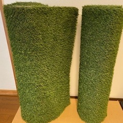 値下げしました　人工芝生　IKEA 1m×4m80cm、1m×3m