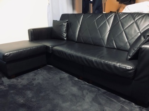 美品【3人掛けソファ】ミニクッション2つ付き★