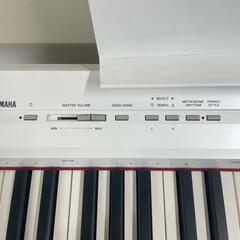 送料設置無料　電子ピアノ 付属品付き　YAMAHA P-105の画像