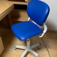 【決まりました】学習机用いす　オカムラ