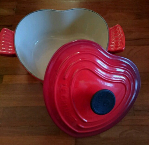 ルクルーゼ ココットダムール