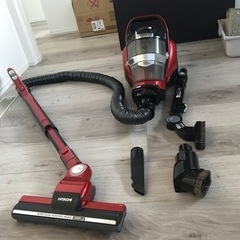 日立　サイクロン掃除機