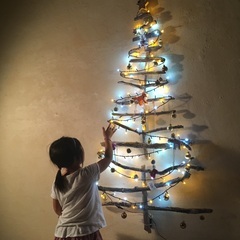 親子でつくるクリスマスツリーとオーナメント
