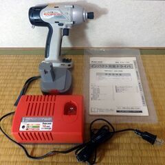 インパクト充電ドライバ　PIH-12V