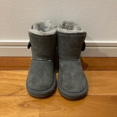 kidsムートンブーツの画像