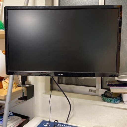 【取引中】LED 液晶ディスプレイ　24.6サイズ　モニターアーム