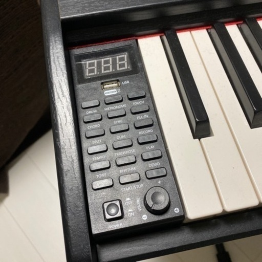 ハンマー電子ピアノ　88鍵盤88鍵 譜面台･ペダル･椅子･台付き